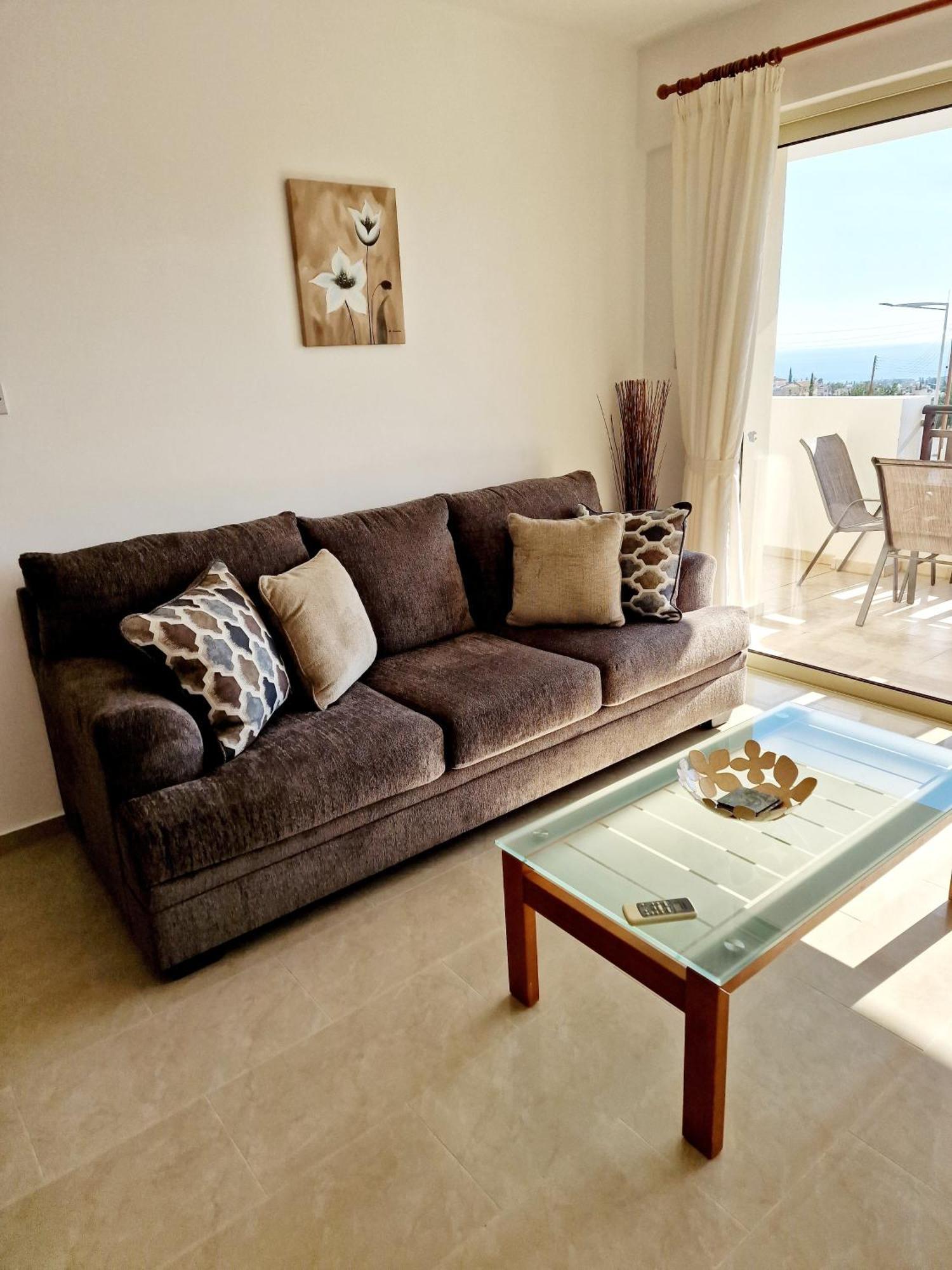 2 Bedroom E8 Located Pool Level, Sea View, Free Wifi Appartement *